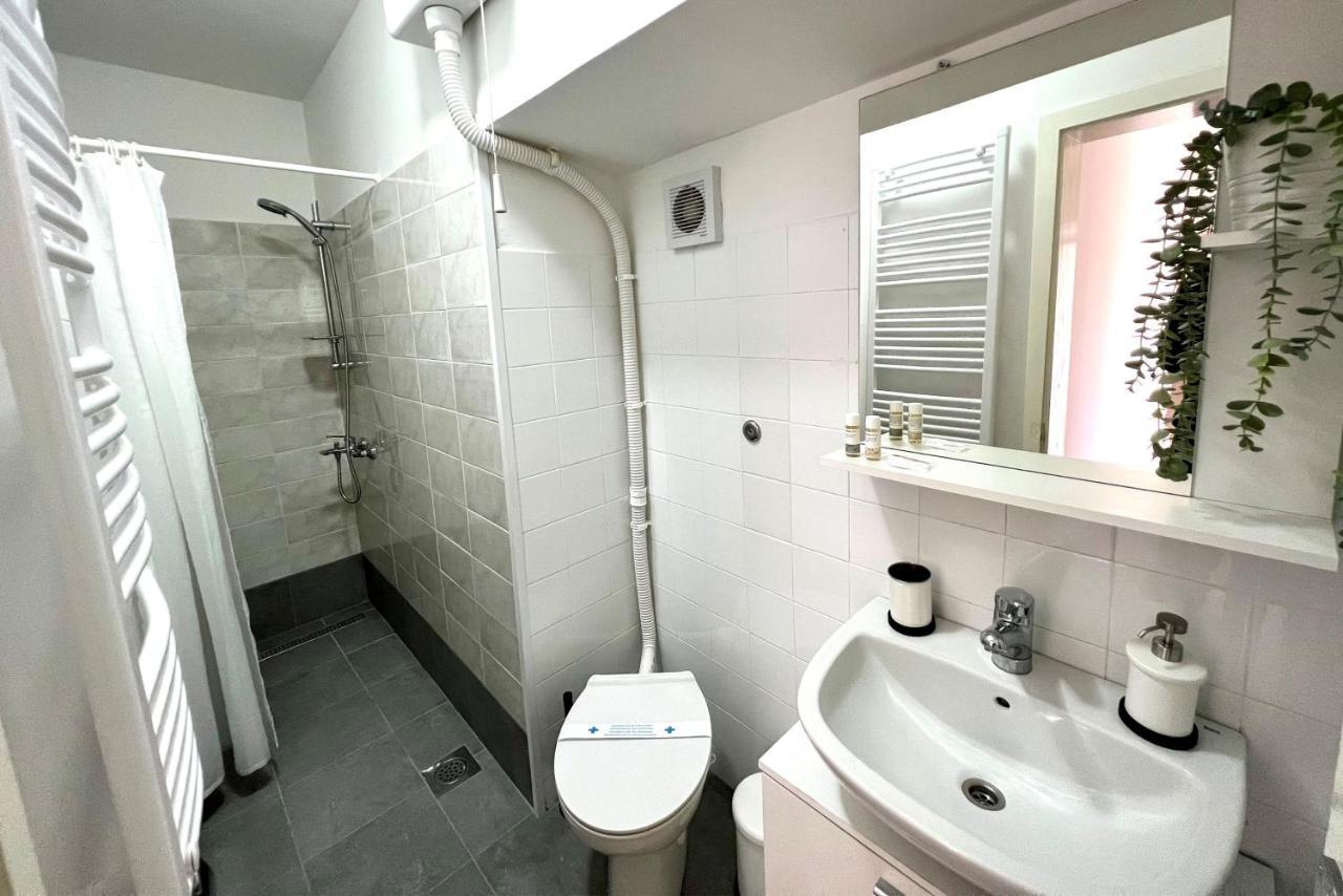 Apartment Near Old Town, Free Parking & Huge Garden Дубровник Екстериор снимка